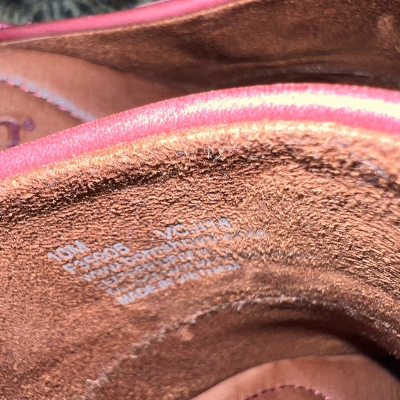 Born Clogs - Picture 4 of 4